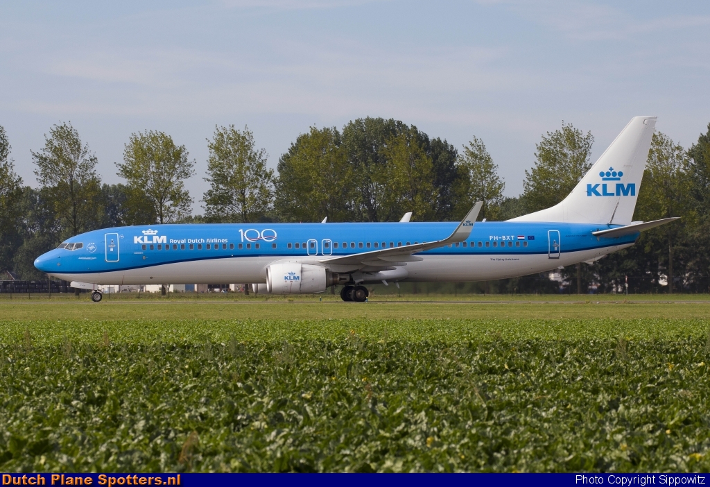 PH-BXT Boeing 737-900 KLM Royal Dutch Airlines by Sippowitz