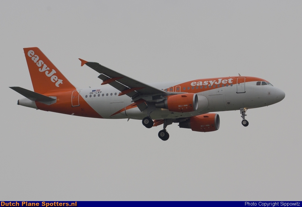 OE-LKP Airbus A319 easyJet Europe by Sippowitz
