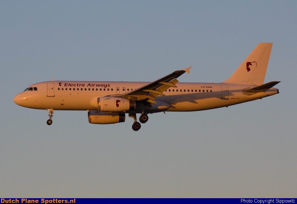 LZ-EAB Airbus A320 Electra Airways by Sippowitz