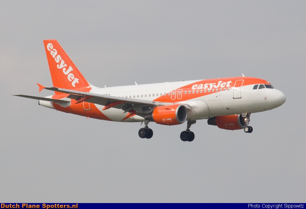 G-EZGA Airbus A319 easyJet by Sippowitz
