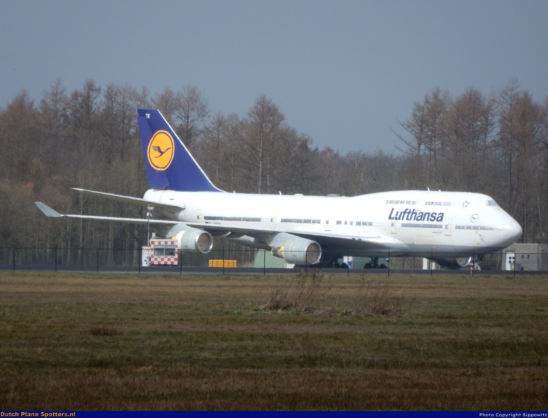 D-ABTK Boeing 747-400 Lufthansa by Sippowitz