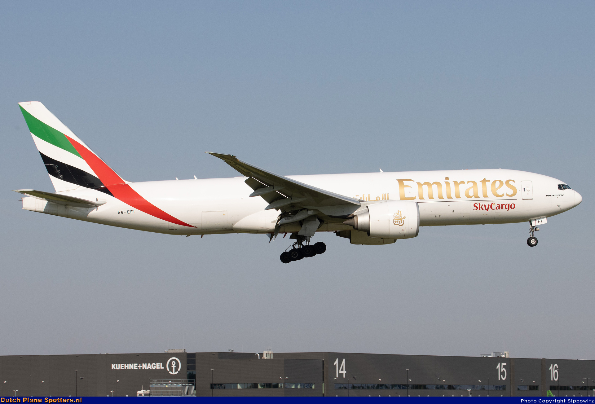 A6-EFI Boeing 777-F Emirates Sky Cargo by Sippowitz