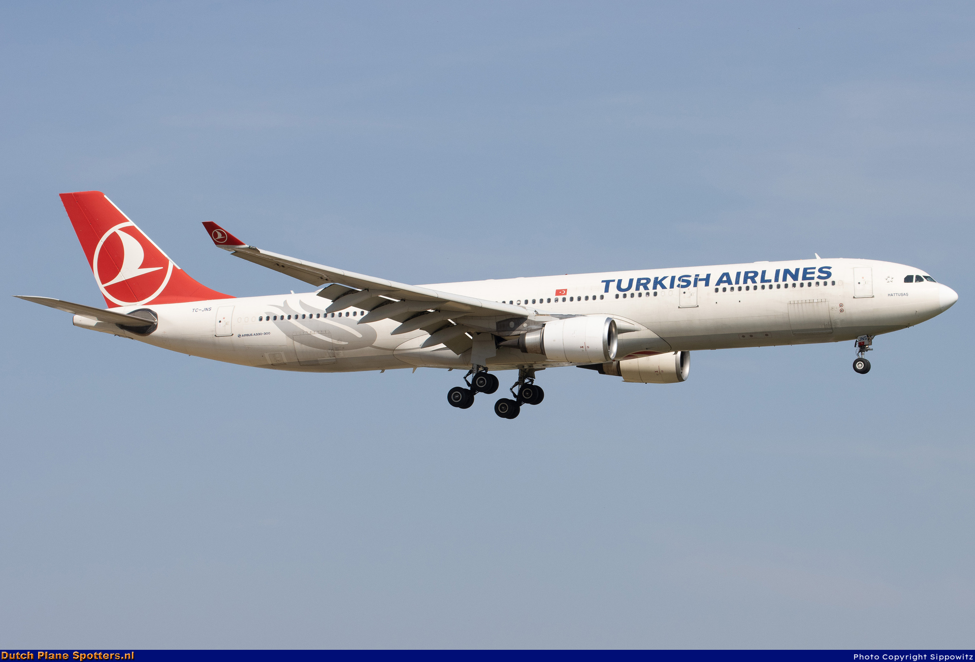 TC-JNS Airbus A330-300 Turkish Airlines by Sippowitz