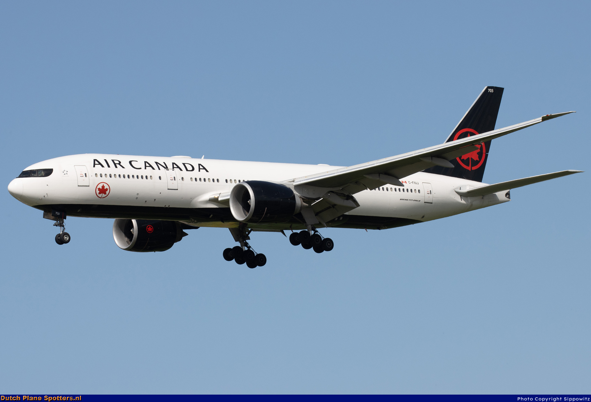 C-FIUJ Boeing 777-200 Air Canada by Sippowitz