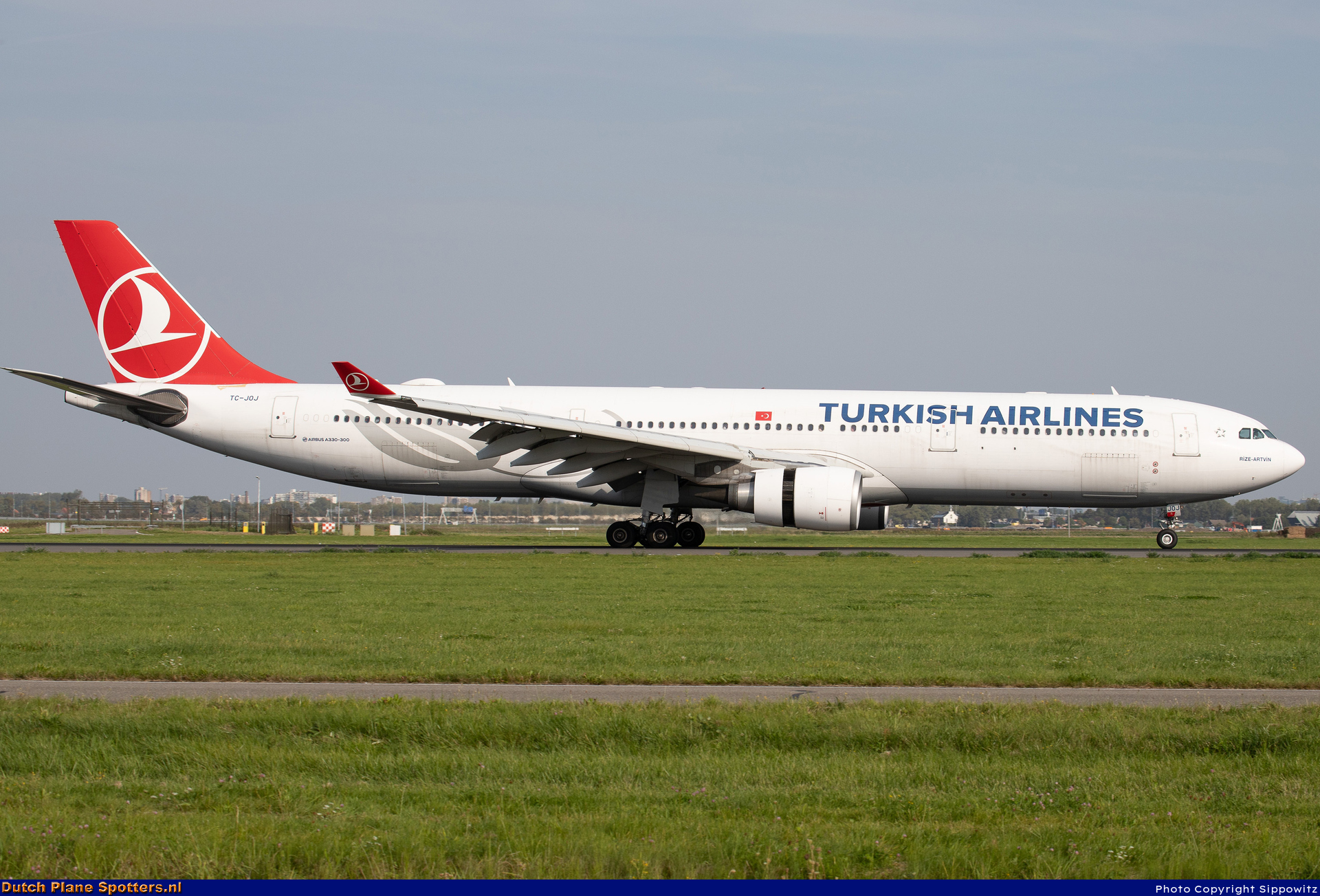 TC-JOJ Airbus A330-300 Turkish Airlines by Sippowitz