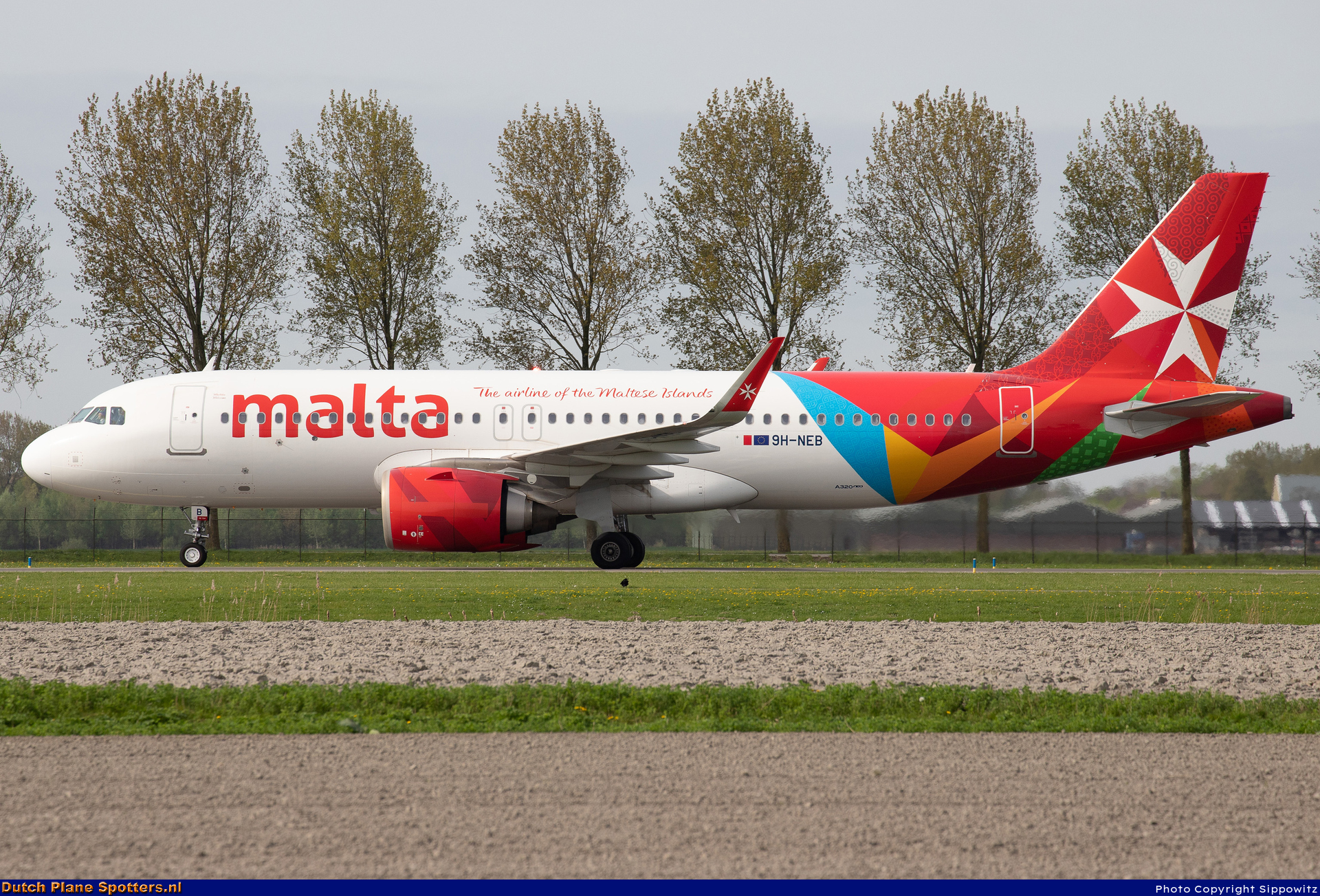 9H-NEB Airbus A320neo KM Malta Airlines by Sippowitz