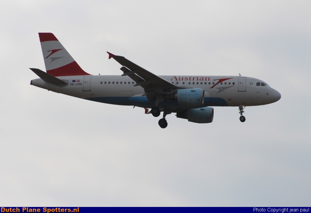 OE-LDG Airbus A319 Austrian Airlines by jean paul