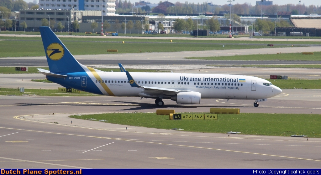 UR-PSD Boeing 737-800 Ukraine International Airlines by patrick geers