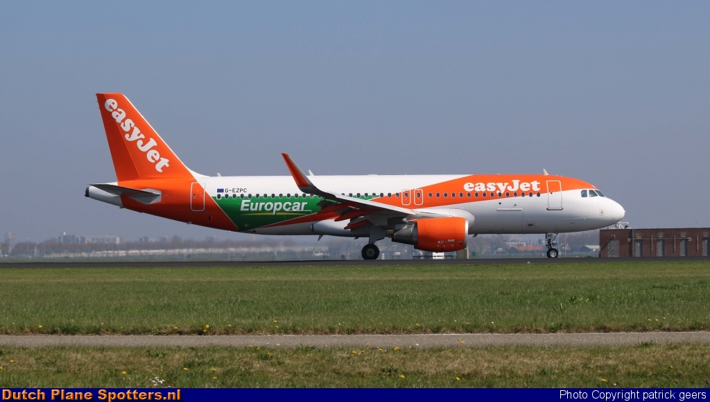 G-EZPC Airbus A320 easyJet by patrick geers