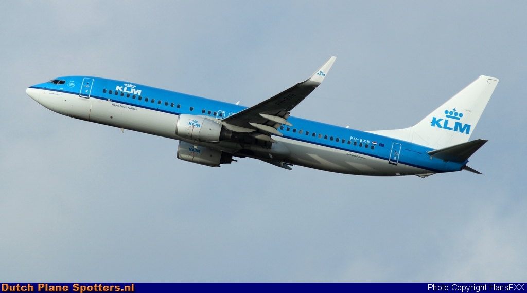 PH-BXB Boeing 737-800 KLM Royal Dutch Airlines by HansFXX