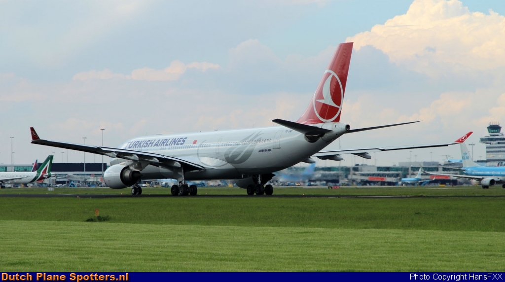 TC-JNO Airbus A330-300 Turkish Airlines by HansFXX