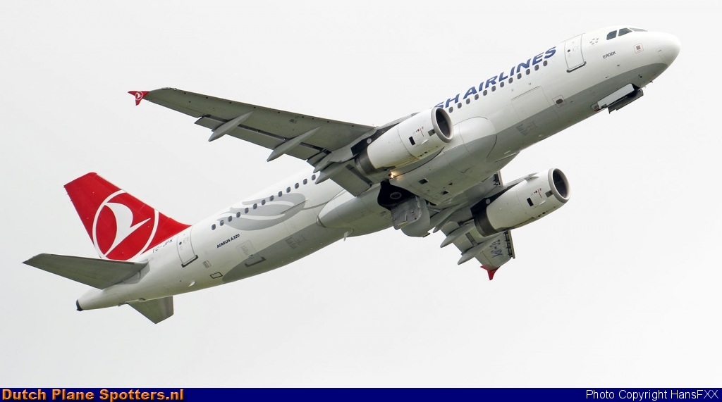 TC-JPK Airbus A320 Turkish Airlines by HansFXX