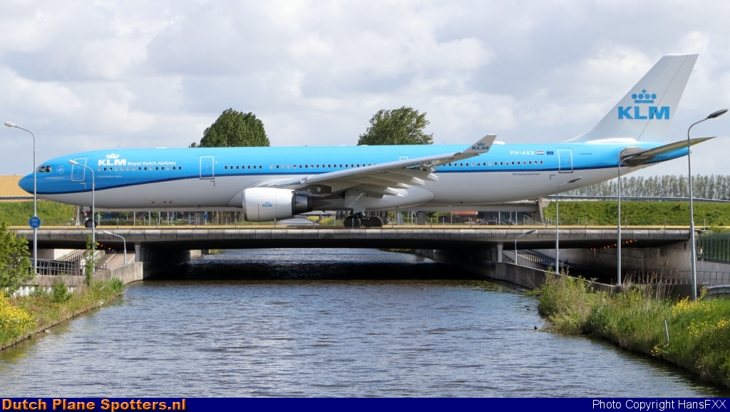 PH-AKB Airbus A330-300 KLM Royal Dutch Airlines by HansFXX