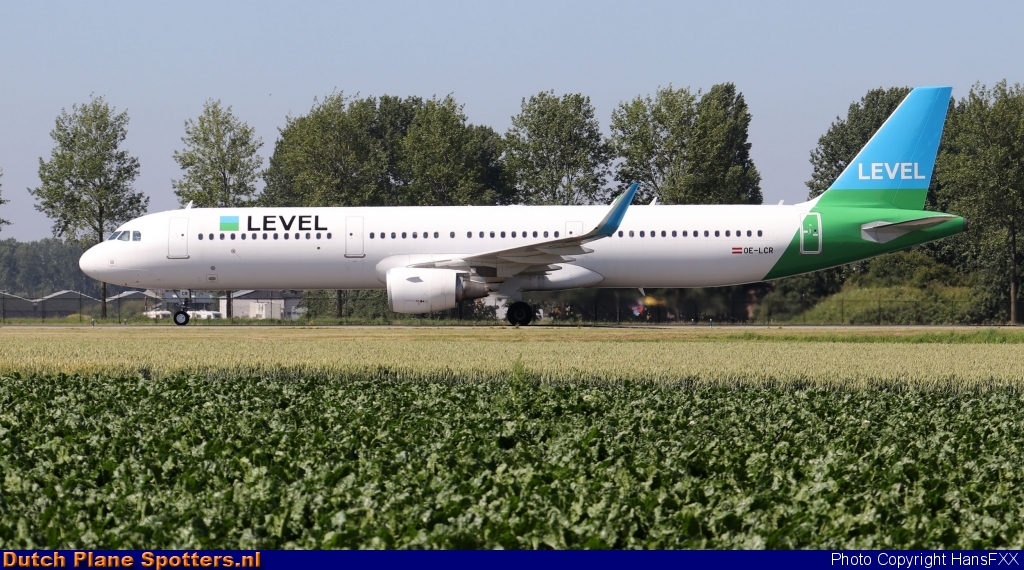 OE-LCR Airbus A321 LEVEL (Anisec) by HansFXX