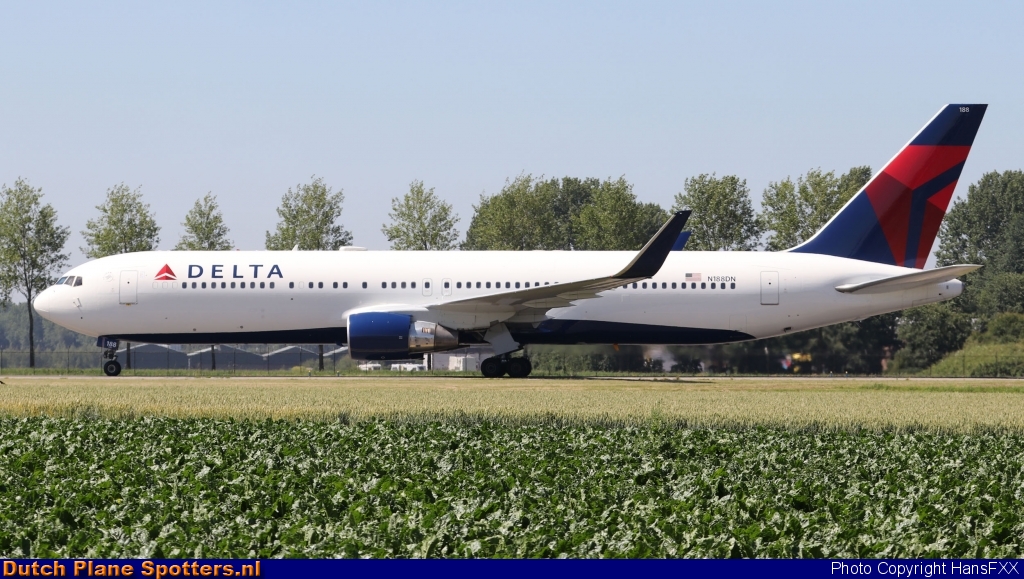 N188DN Boeing 767-300 Delta Airlines by HansFXX