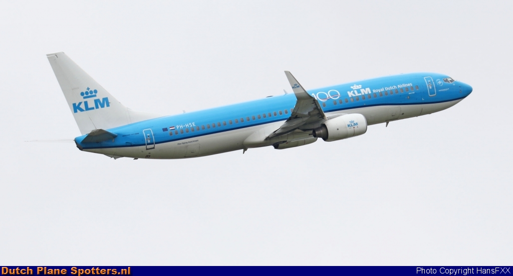 PH-HSE Boeing 737-800 KLM Royal Dutch Airlines by HansFXX