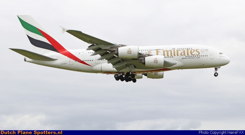A6-EDR Airbus A380-800 Emirates by HansFXX
