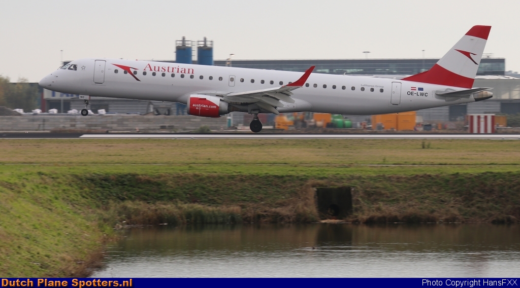 OE-LWC Embraer 195 Austrian Airlines by HansFXX