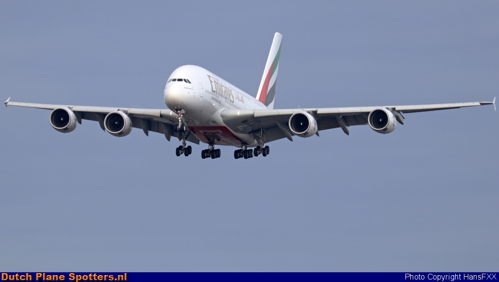 A6-EEI Airbus A380-800 Emirates by HansFXX