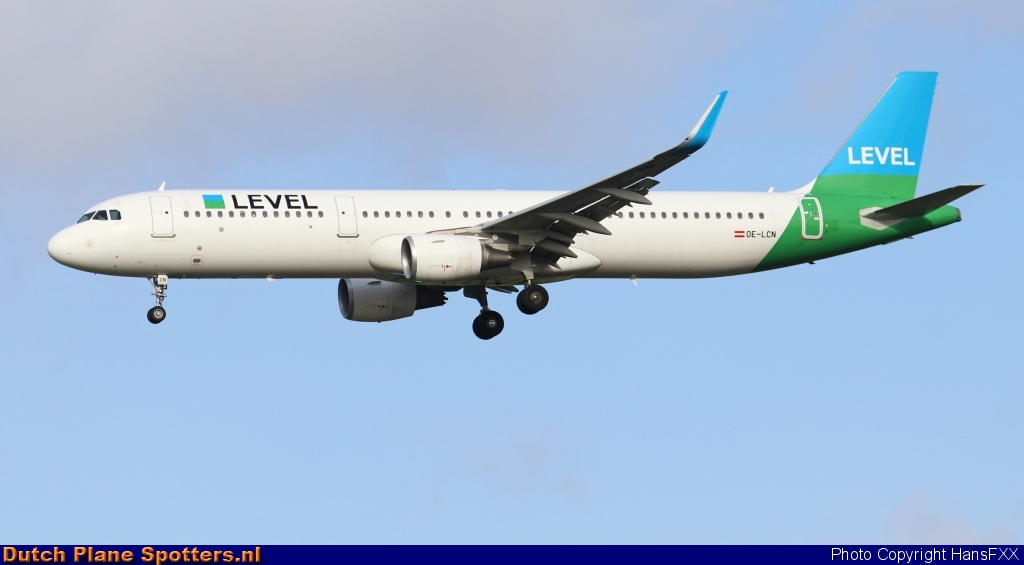 OE-LCN Airbus A321 LEVEL (Anisec) by HansFXX
