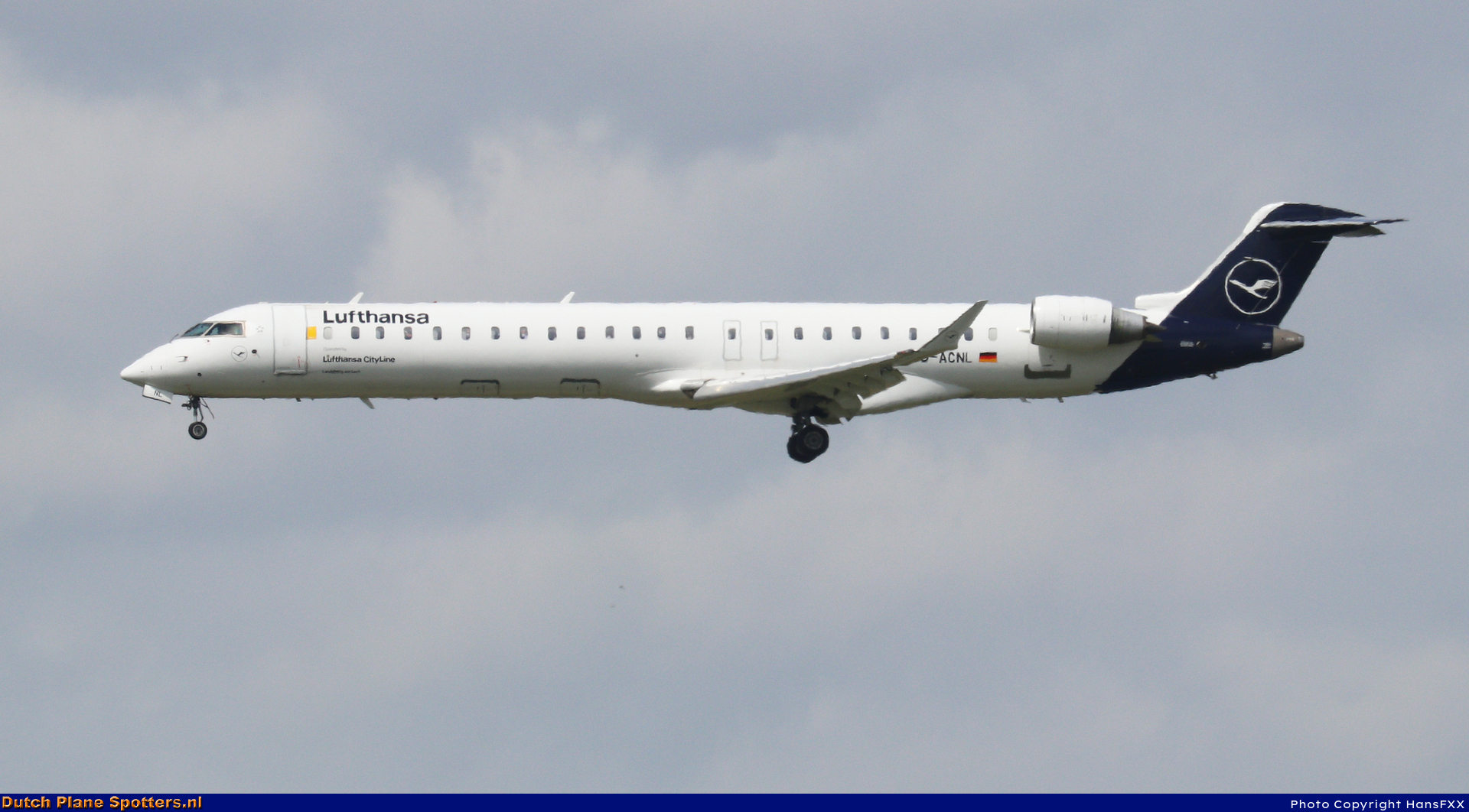 D-ACNL Bombardier Canadair CRJ900 CityLine (Lufthansa Regional) by HansFXX