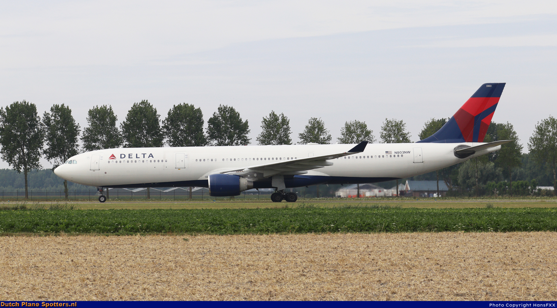 N803NW Airbus A330-300 Delta Airlines by HansFXX