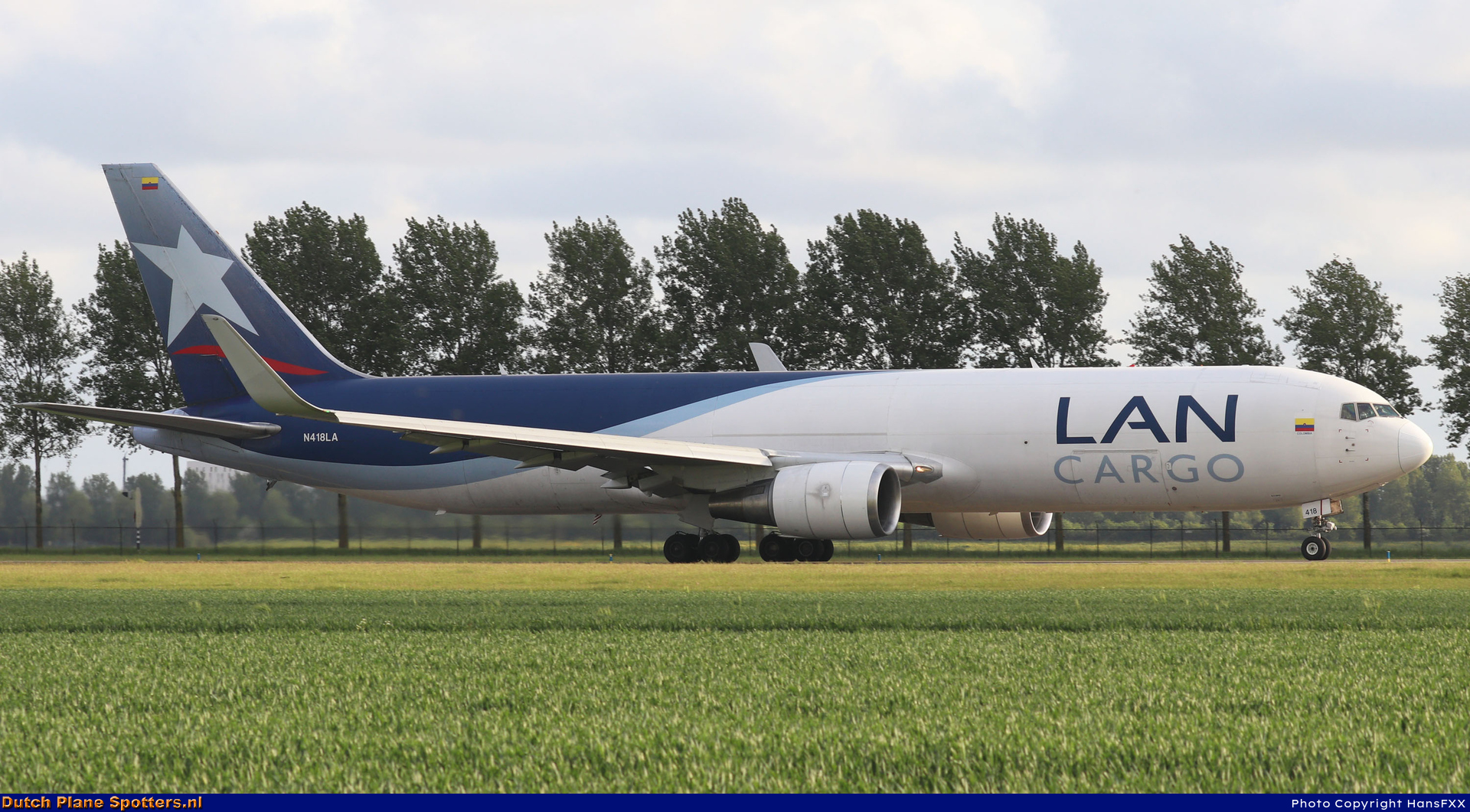 N418LA Boeing 767-300 LATAM Cargo Colombia by HansFXX