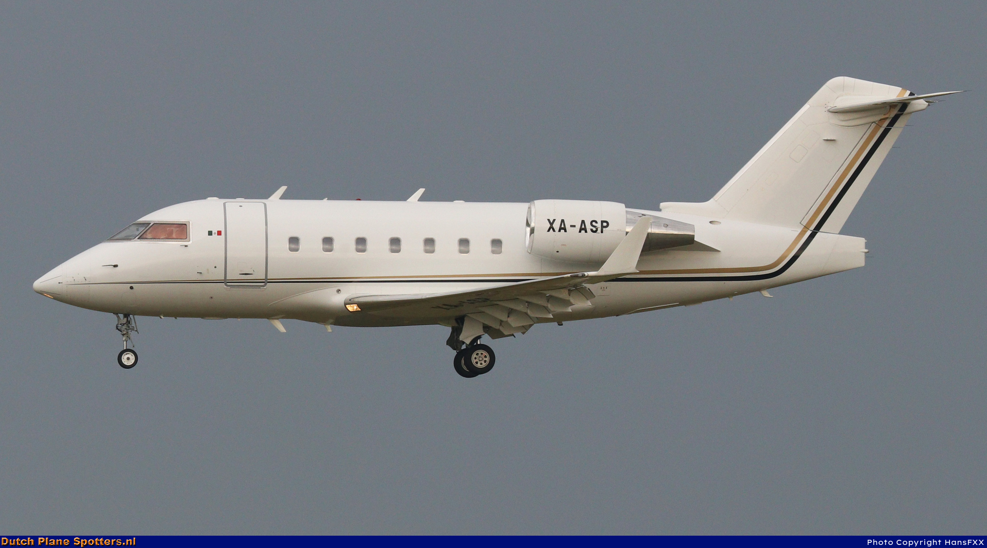 XA-ASP Bombardier Challenger 600 Private by HansFXX