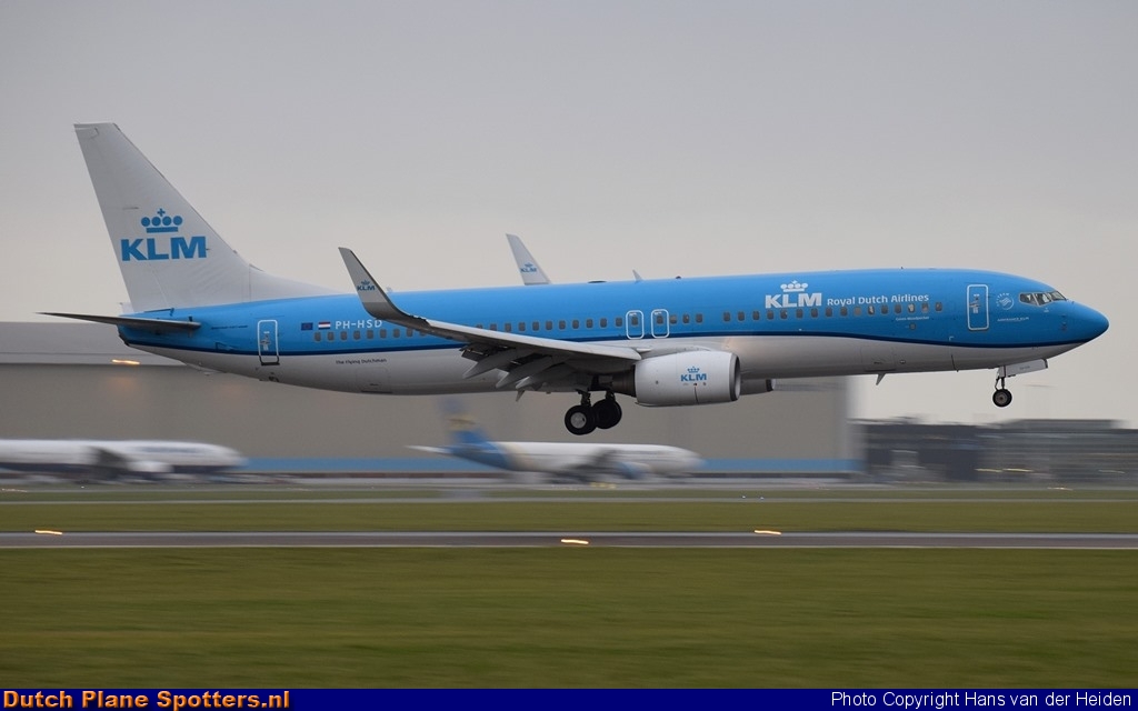 PH-HSD Boeing 737-800 KLM Royal Dutch Airlines by Hans van der Heiden