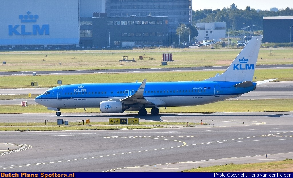 PH-BXK Boeing 737-800 KLM Royal Dutch Airlines by Hans van der Heiden