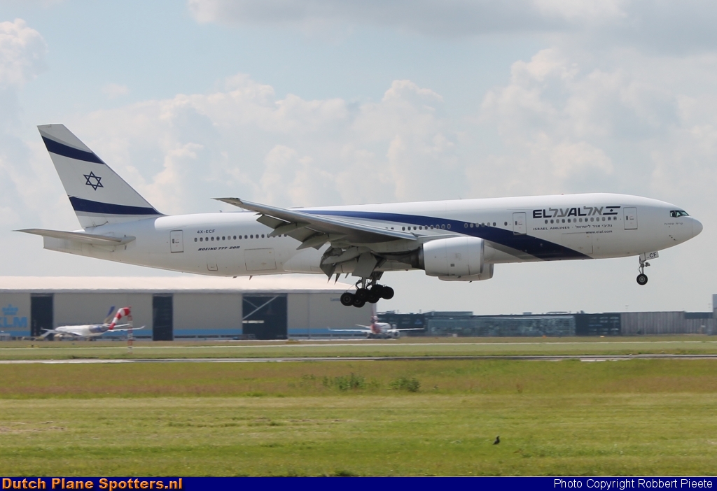 4X-ECF Boeing 777-200 El Al Israel Airlines by Robbert Pieete