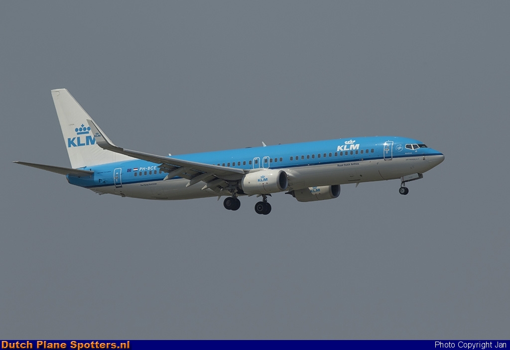 PH-BCE Boeing 737-800 KLM Royal Dutch Airlines by Jan