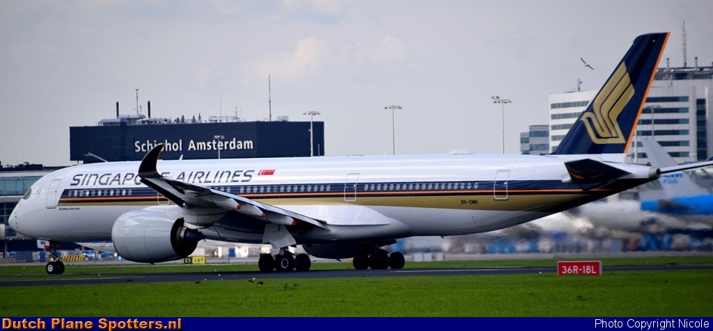 9V-SMN Airbus A350-900 Singapore Airlines by Nicole
