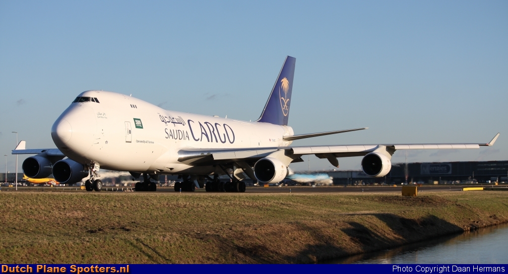 TC-MCT Boeing 747-400 ACT Airlines (Saudi Arabian Cargo) by Daan Hermans