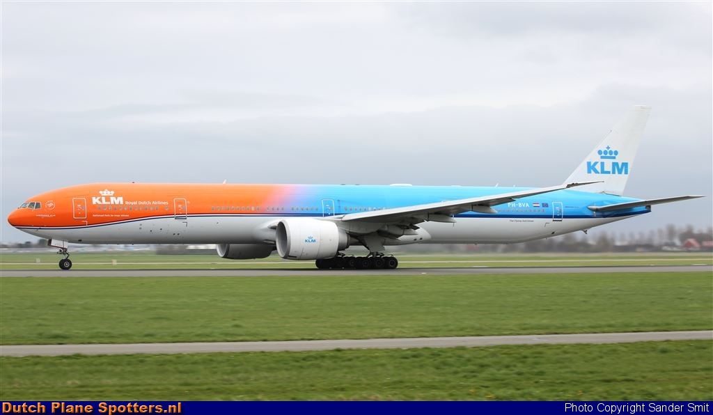 PH-BVA Boeing 777-300 KLM Royal Dutch Airlines by Sander Smit