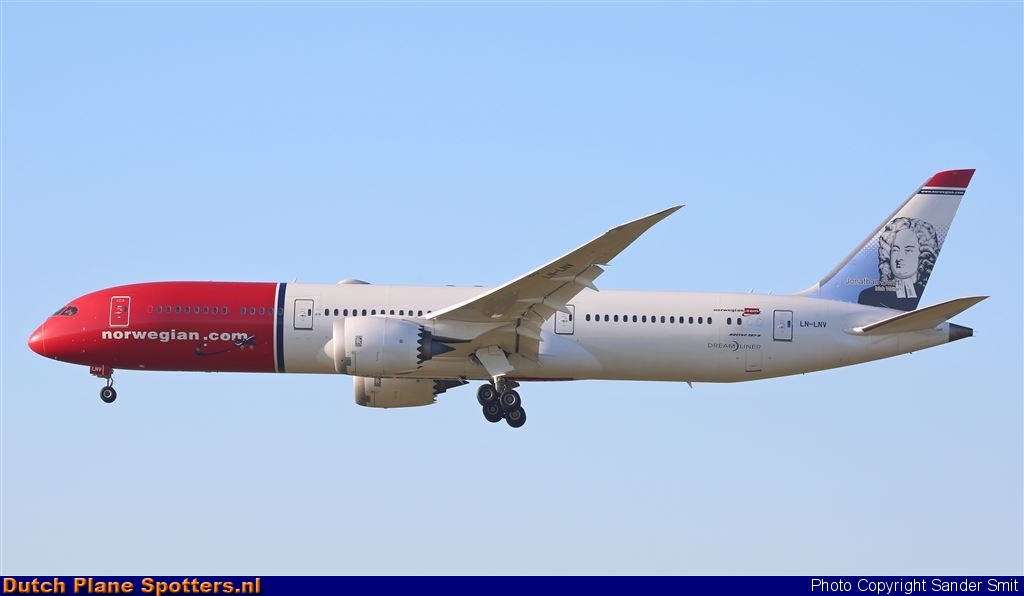 LN-LNV Boeing 787-9 Dreamliner Norwegian Long Haul by Sander Smit