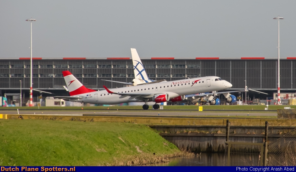 OE-LWA Embraer 195 Austrian Airlines by Arash Abed