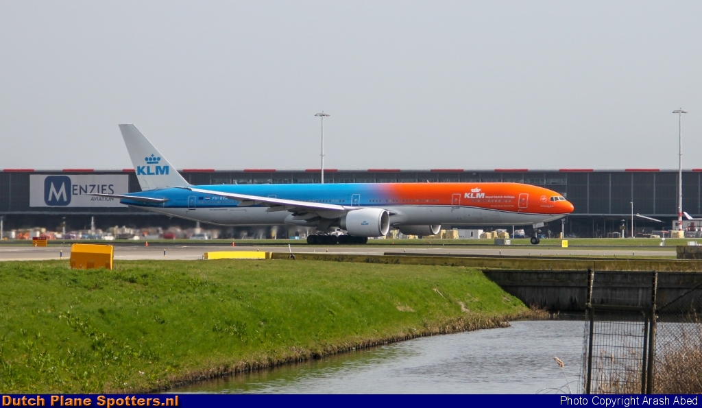PH-BVA Boeing 777-300 KLM Royal Dutch Airlines by Arash Abed