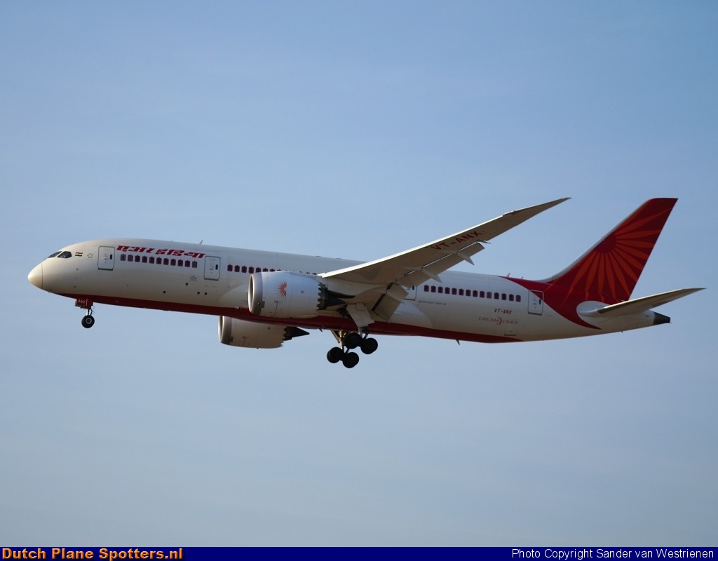 VT-ANX Boeing 787-8 Dreamliner Air India by Sander van Westrienen
