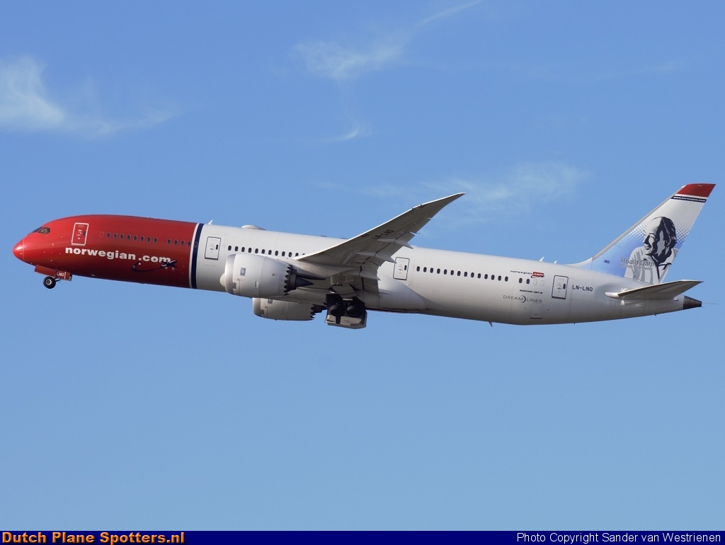 LN-LNO Boeing 787-9 Dreamliner Norwegian Long Haul by Sander van Westrienen