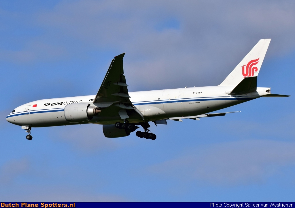 B-2094 Boeing 777-F Air China Cargo by Sander van Westrienen