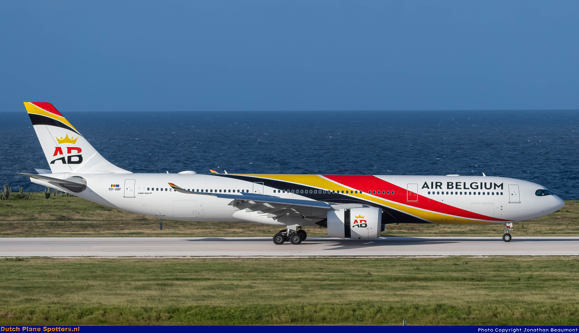 OO-ABF Airbus A330-900 Air Belgium by Jonathan Beaumont