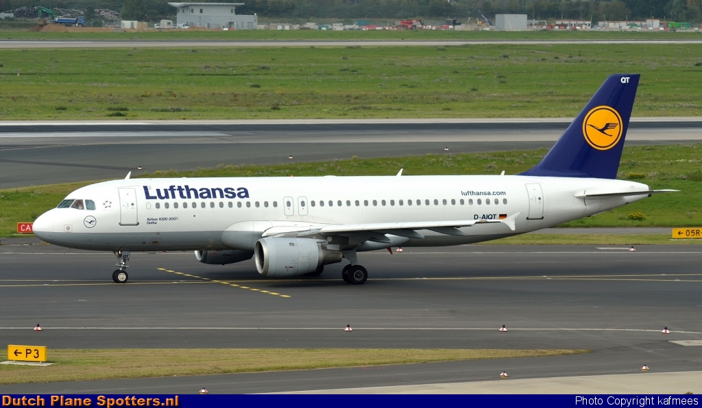 D-AIQT Airbus A320 Lufthansa by Peter Veerman