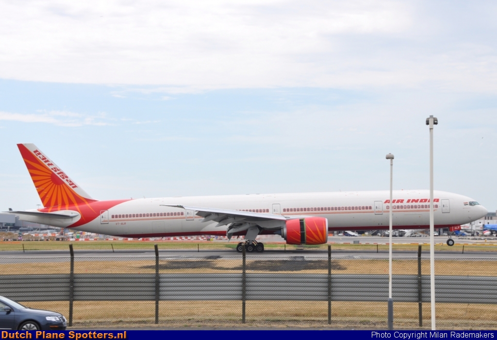 VT-ALR Boeing 777-200 Air India by Milan Rademakers