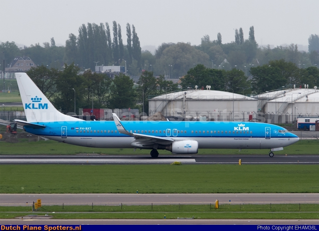 PH-BXT Boeing 737-900 KLM Royal Dutch Airlines by EHAM36L