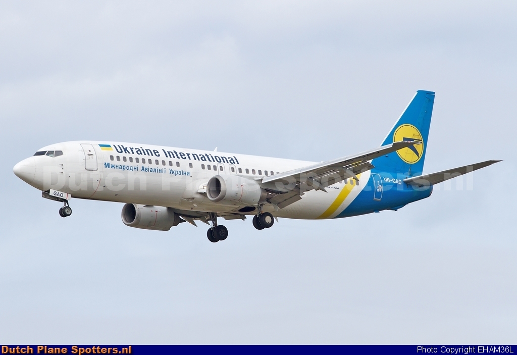 UR-GAO Boeing 737-400 Ukraine International Airlines by EHAM36L