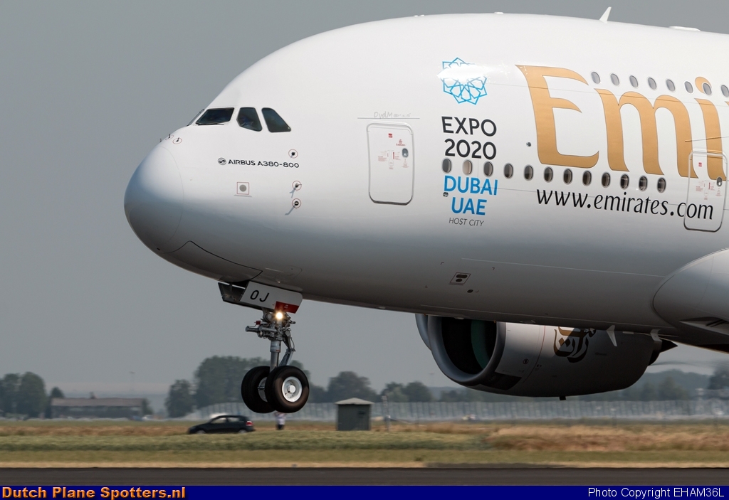 A6-EOJ Airbus A380-800 Emirates by EHAM36L