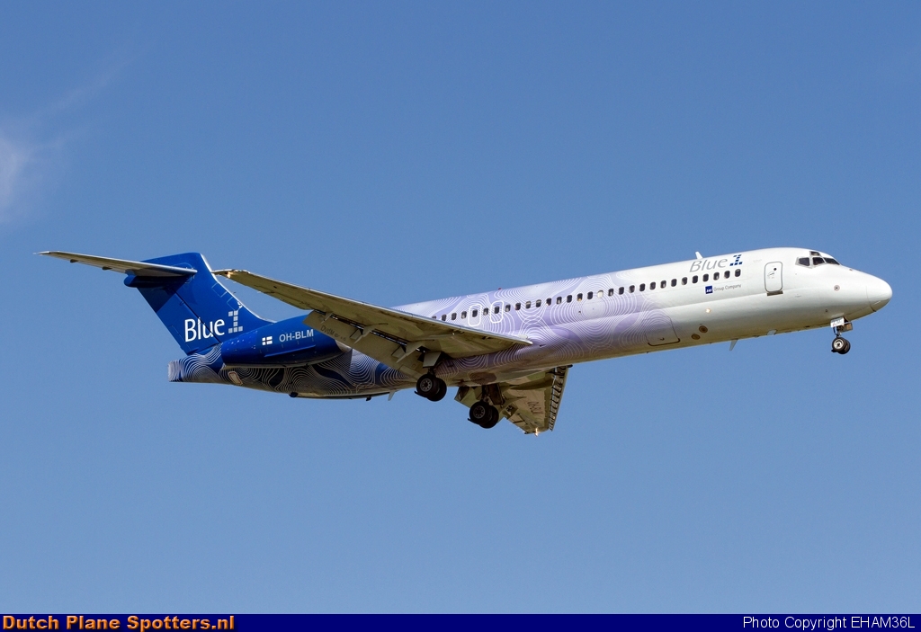 OH-BLM Boeing 717-200 Blue1 by EHAM36L