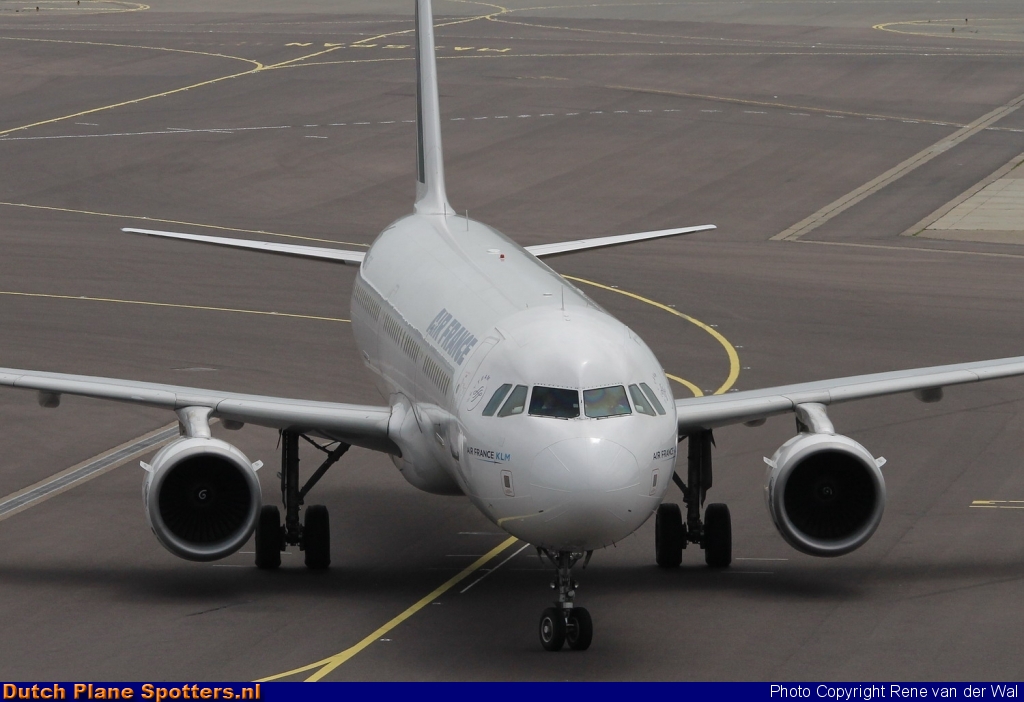 F-GTAS Airbus A321 Air France by Rene van der Wal