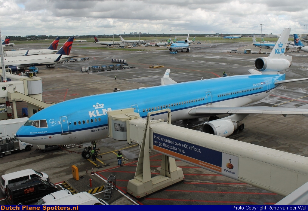 PH-KCD McDonnell Douglas MD-11 KLM Royal Dutch Airlines by Rene van der Wal